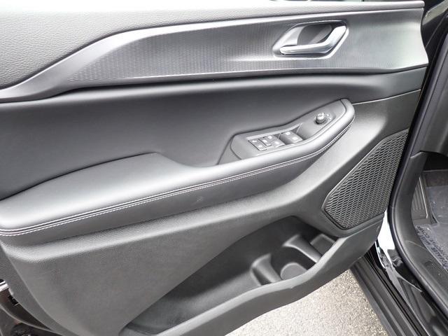 new 2025 Jeep Grand Cherokee L car, priced at $36,036