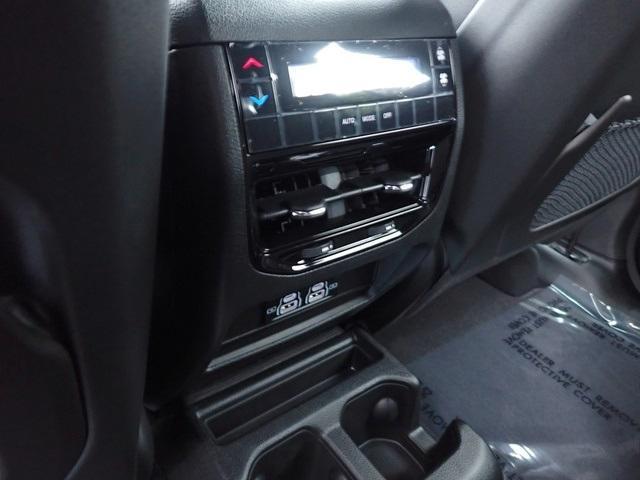 new 2024 Jeep Grand Cherokee L car, priced at $40,774