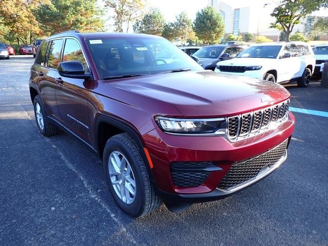 new 2025 Jeep Grand Cherokee car, priced at $37,418
