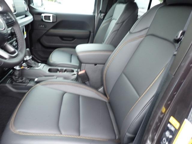 new 2025 Jeep Gladiator car, priced at $48,386