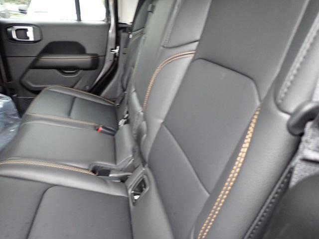 new 2025 Jeep Gladiator car, priced at $48,386