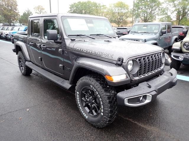 new 2025 Jeep Gladiator car, priced at $48,386