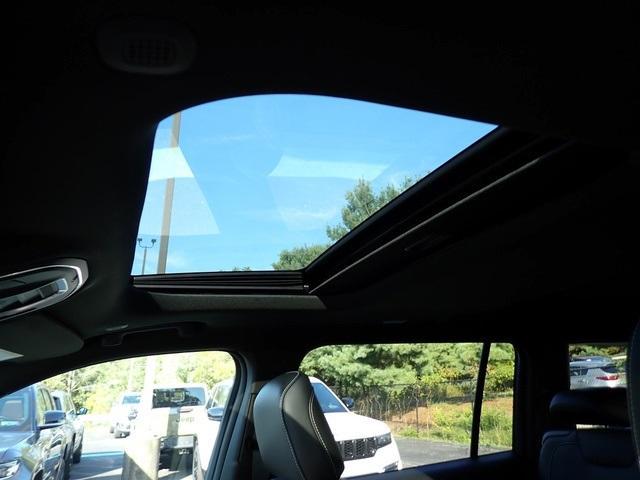 new 2025 Jeep Grand Cherokee L car, priced at $43,668