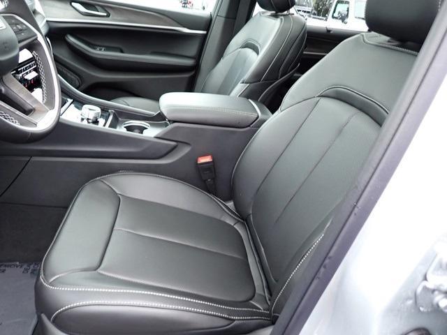 new 2025 Jeep Grand Cherokee L car, priced at $49,316