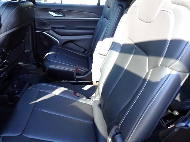 new 2025 Jeep Grand Cherokee L car, priced at $44,797