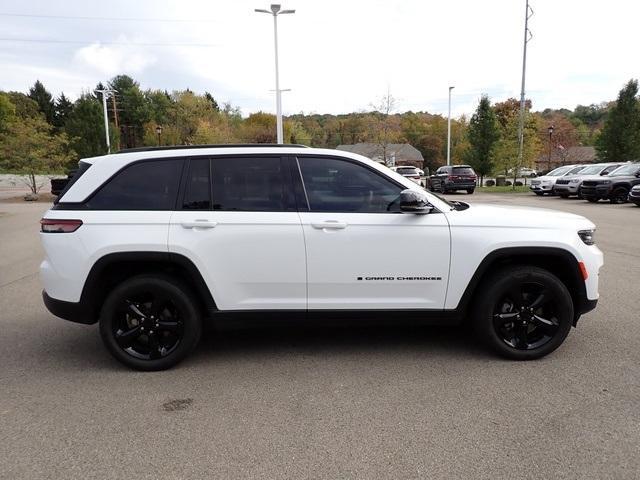used 2023 Jeep Grand Cherokee car, priced at $28,886