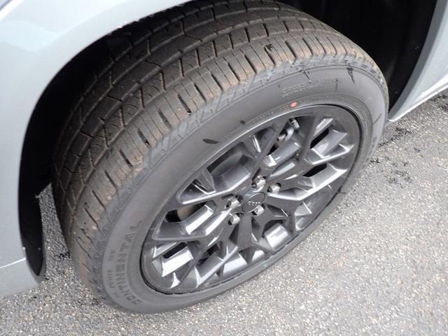 new 2025 Jeep Grand Cherokee car, priced at $60,932