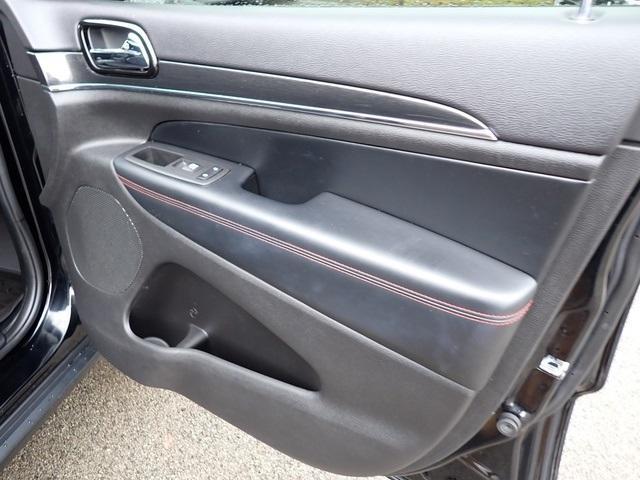 used 2021 Jeep Grand Cherokee car, priced at $28,799