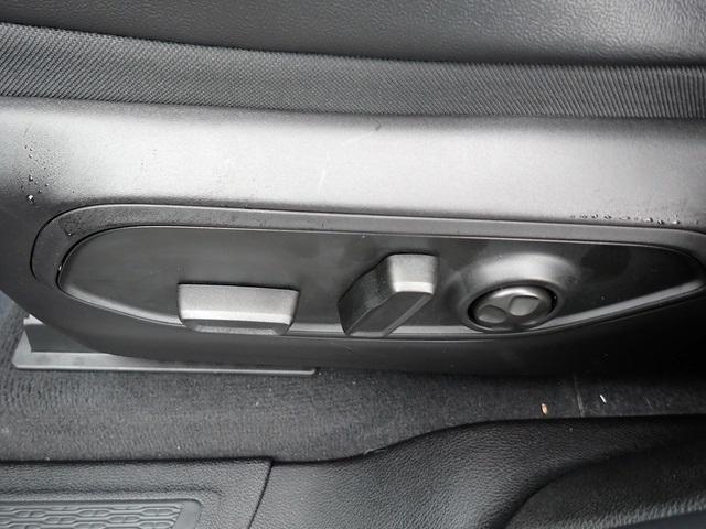 new 2025 Jeep Grand Cherokee L car, priced at $40,564