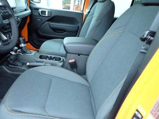 new 2025 Jeep Wrangler car, priced at $44,457