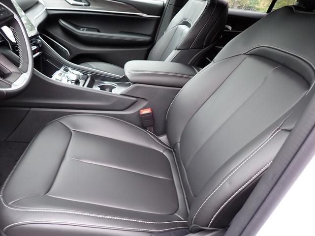 new 2025 Jeep Grand Cherokee car, priced at $45,135