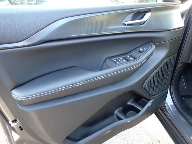 new 2025 Jeep Grand Cherokee L car, priced at $43,668