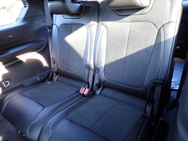 new 2025 Jeep Grand Cherokee L car, priced at $43,668