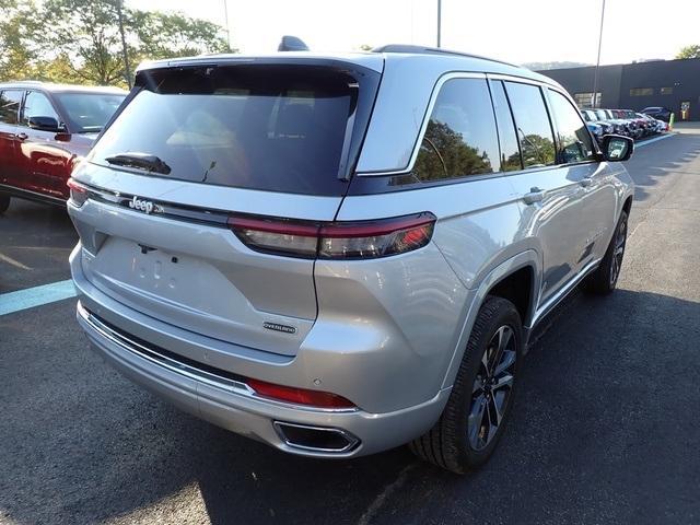 new 2025 Jeep Grand Cherokee car, priced at $59,554