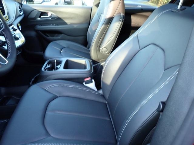 new 2026 Chrysler Pacifica car, priced at $43,604