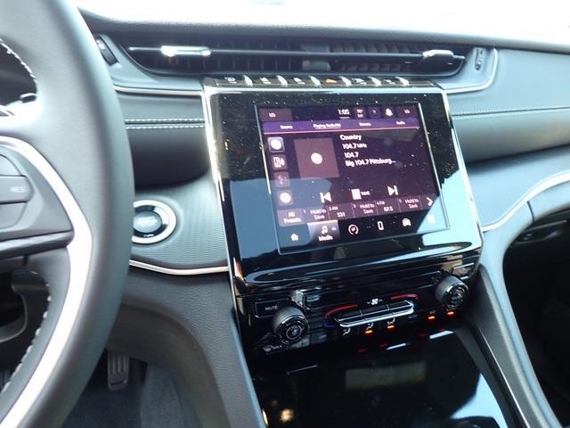 new 2025 Jeep Grand Cherokee L car, priced at $33,459