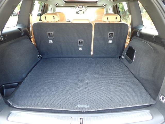 used 2022 Jeep Grand Cherokee car, priced at $34,921