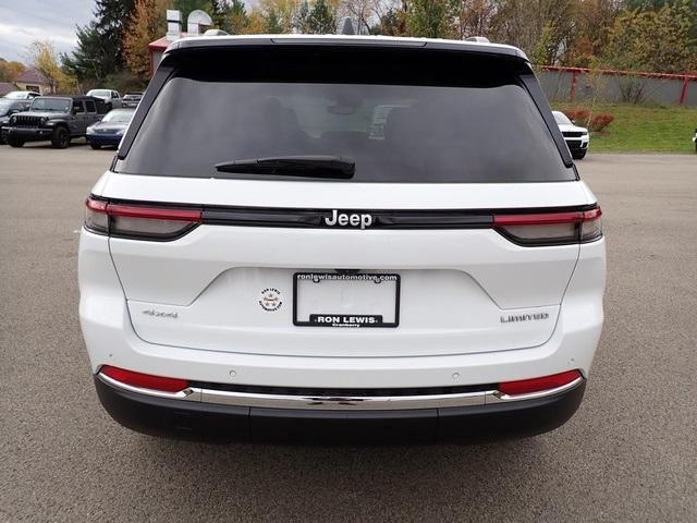 used 2024 Jeep Grand Cherokee car, priced at $38,129