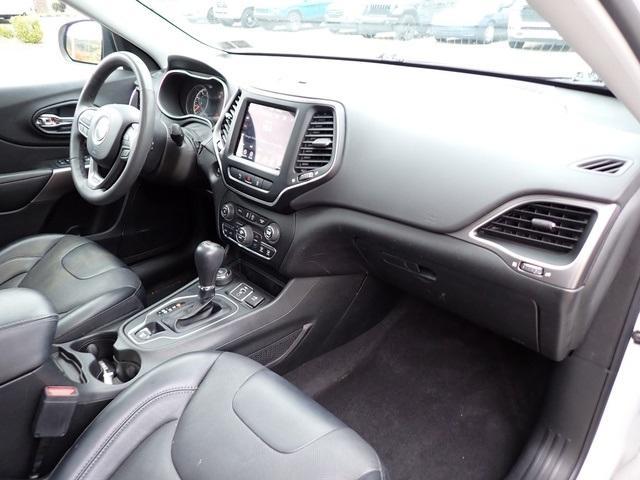used 2022 Jeep Cherokee car, priced at $18,859