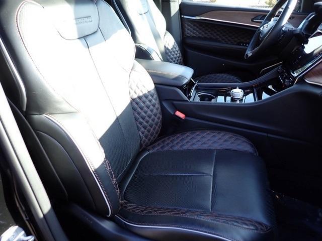 used 2022 Jeep Grand Cherokee car, priced at $40,897