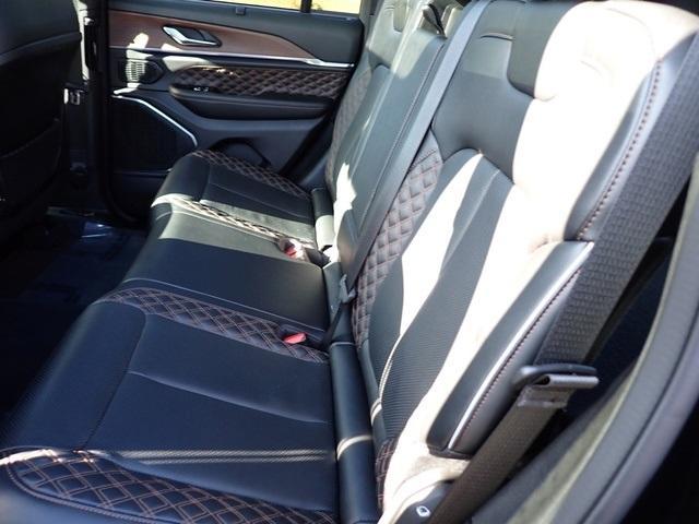 used 2022 Jeep Grand Cherokee car, priced at $40,897