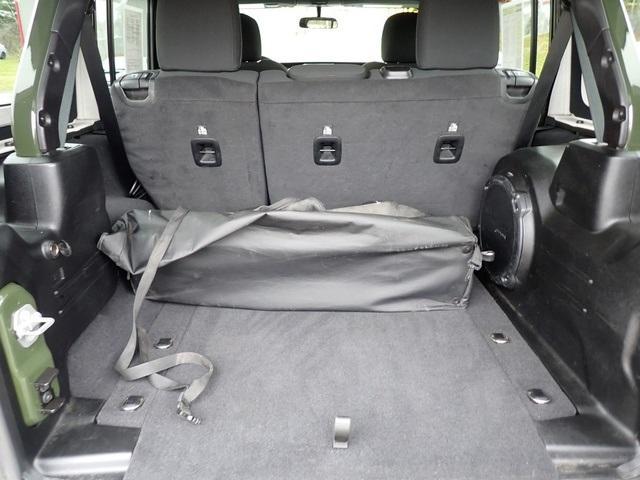 used 2021 Jeep Wrangler Unlimited car, priced at $29,055