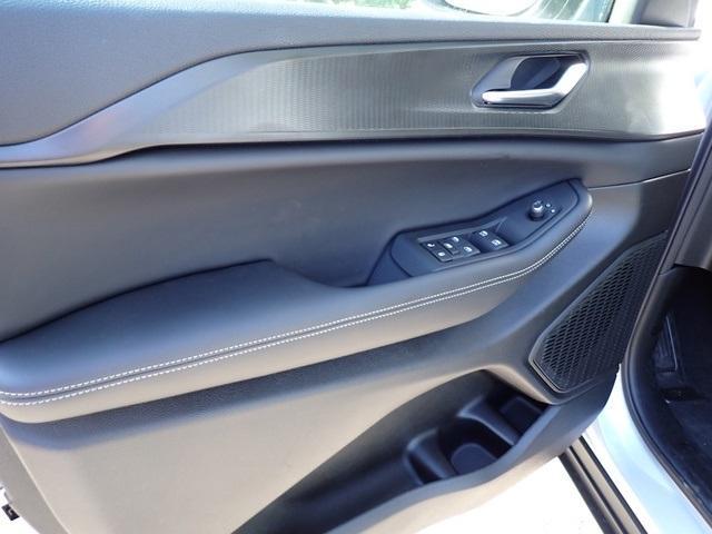 new 2025 Jeep Grand Cherokee car, priced at $33,125