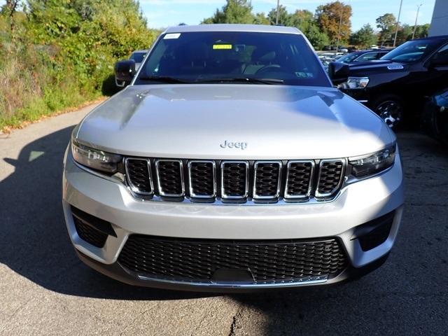 new 2025 Jeep Grand Cherokee car, priced at $33,125