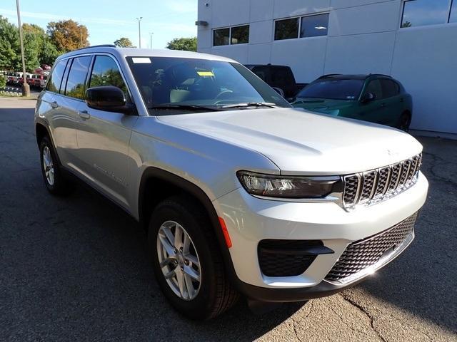 new 2025 Jeep Grand Cherokee car, priced at $33,125