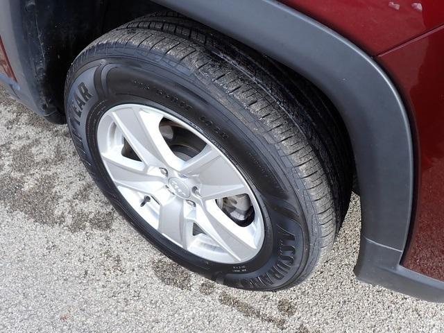 used 2022 Jeep Compass car, priced at $18,994