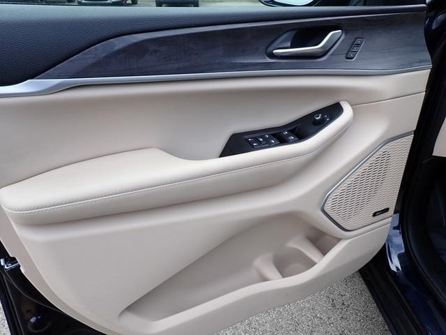 used 2024 Jeep Grand Cherokee car, priced at $35,162