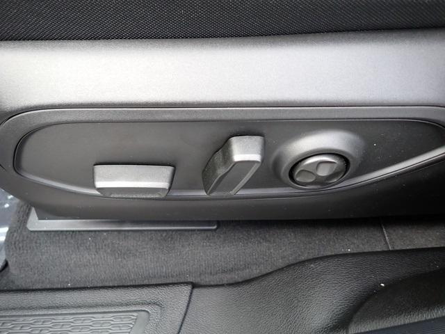 new 2025 Jeep Grand Cherokee car, priced at $47,317