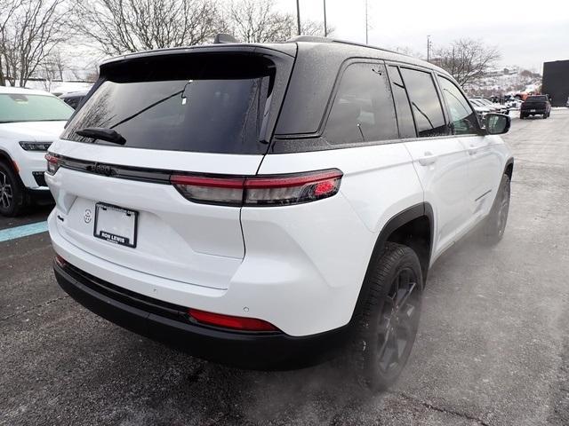 new 2025 Jeep Grand Cherokee car, priced at $47,317