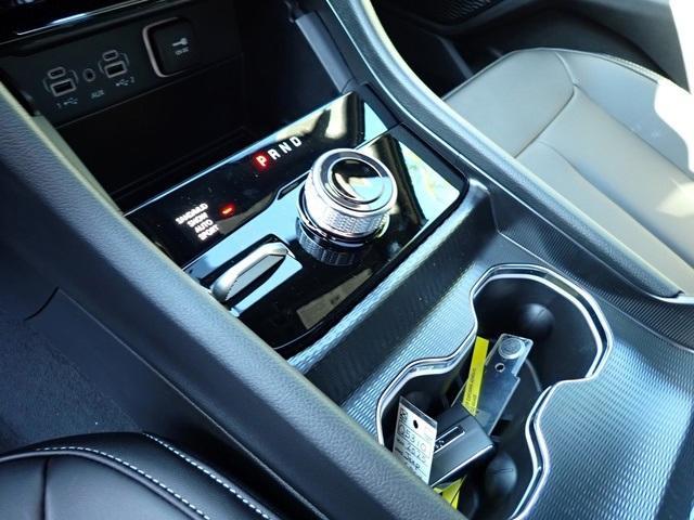 new 2025 Jeep Grand Cherokee car, priced at $43,268