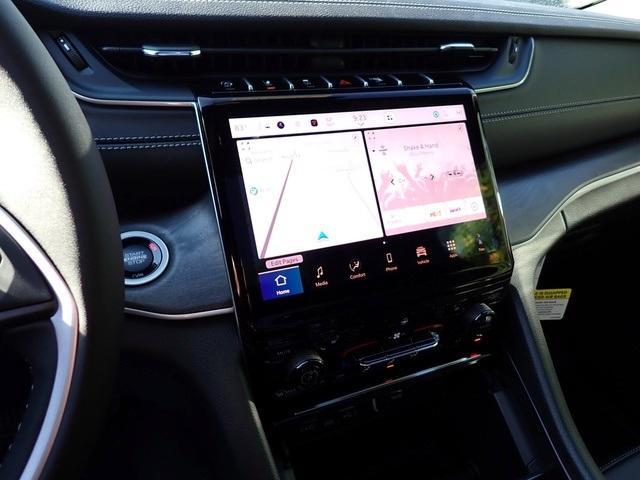 new 2025 Jeep Grand Cherokee car, priced at $43,268