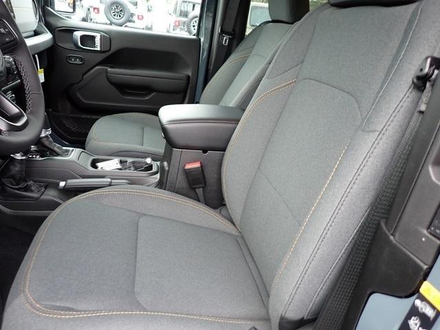 new 2026 Jeep Wrangler car, priced at $46,458