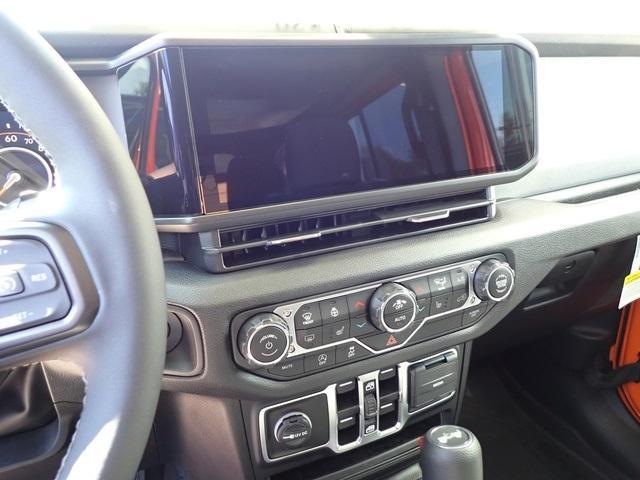new 2025 Jeep Wrangler car, priced at $45,428