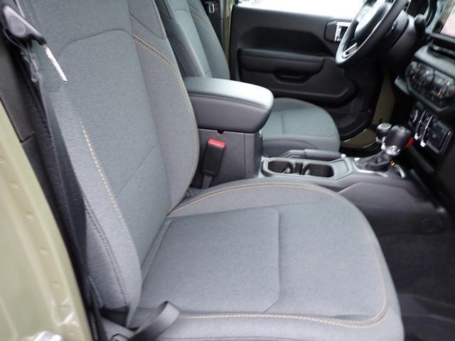 new 2025 Jeep Wrangler car, priced at $49,728