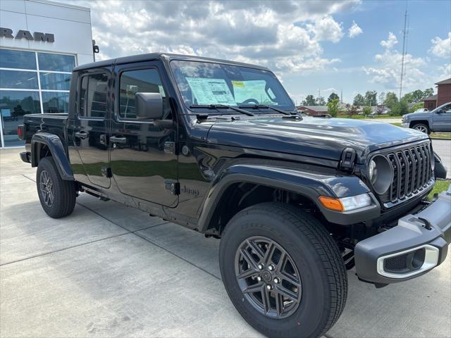 new 2024 Jeep Gladiator car, priced at $47,300