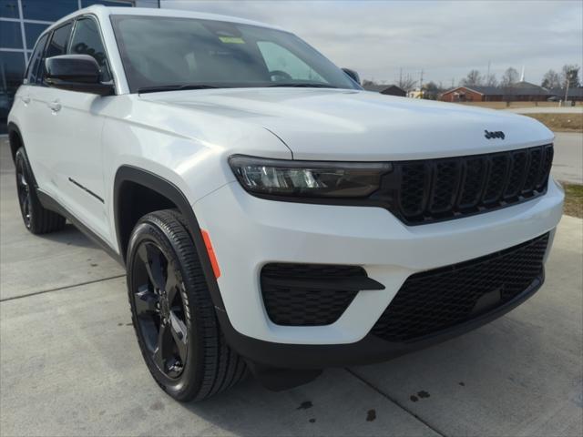 new 2024 Jeep Grand Cherokee car, priced at $45,944