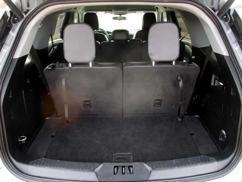used 2023 Ford Explorer car, priced at $32,620