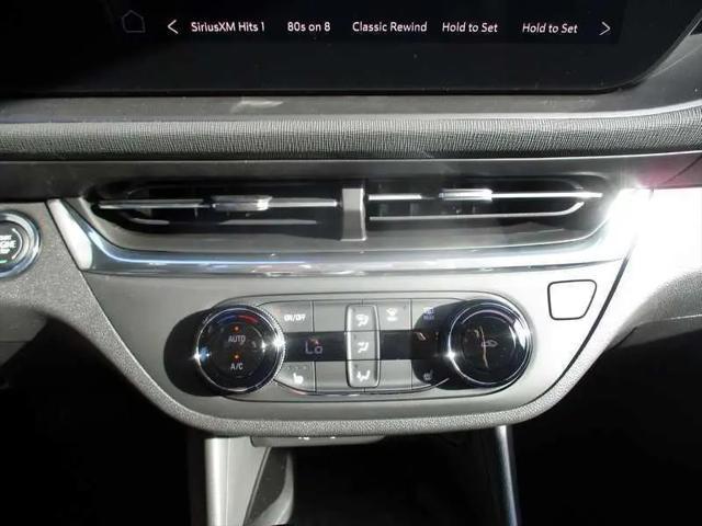 new 2025 Buick Envista car, priced at $27,915