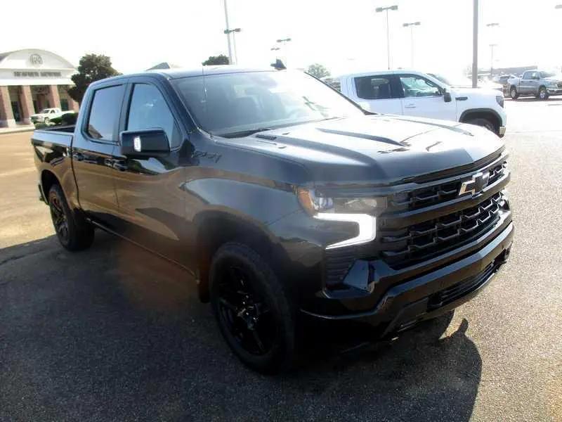 new 2025 Chevrolet Silverado 1500 car, priced at $62,498