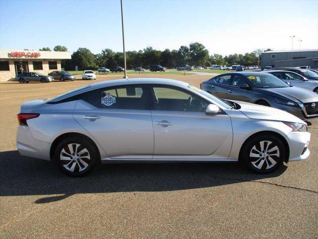 used 2022 Nissan Altima car, priced at $21,840