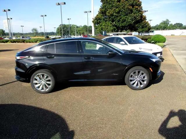 new 2025 Buick Envista car, priced at $31,625