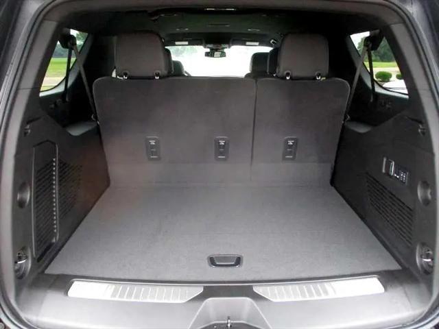new 2025 Chevrolet Suburban car, priced at $81,795