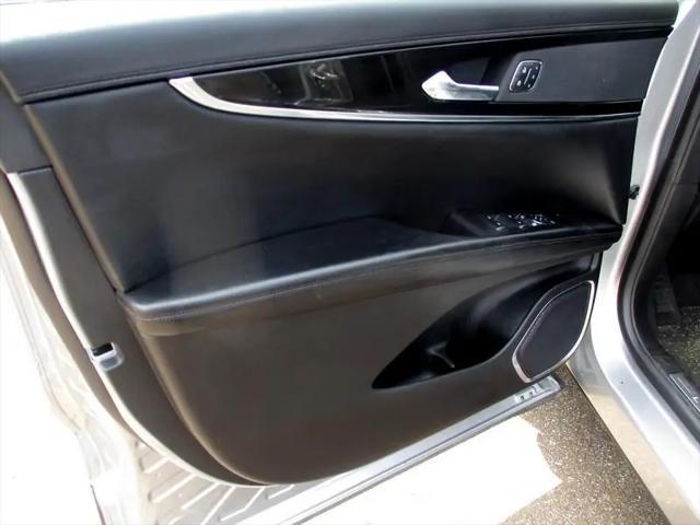 used 2023 Lincoln Nautilus car, priced at $42,430