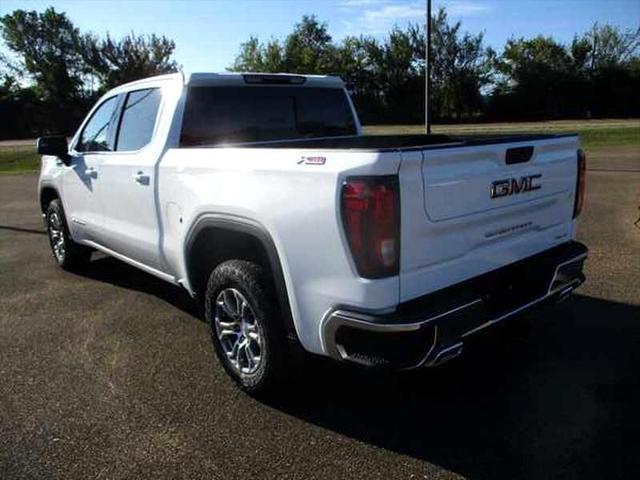 new 2024 GMC Sierra 1500 car, priced at $58,681