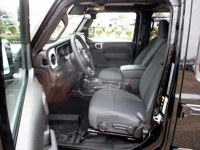 new 2025 Jeep Wrangler car, priced at $54,695