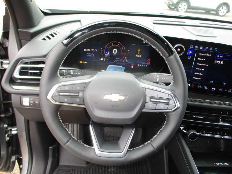 new 2026 Chevrolet Traverse car, priced at $56,218